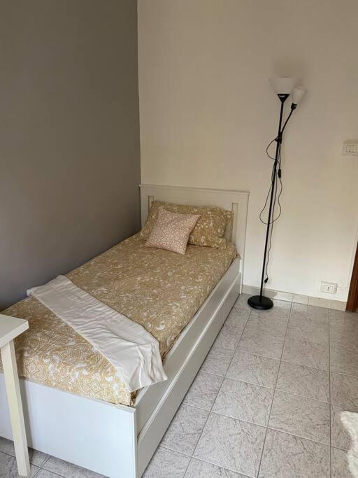Appartamento Spazioso Vicino Al Centro Турин Экстерьер фото