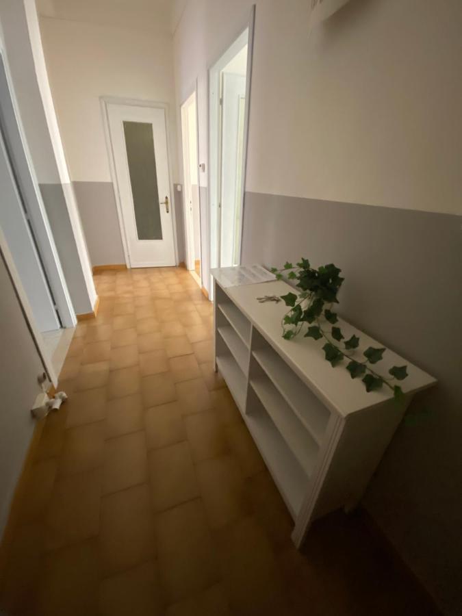 Appartamento Spazioso Vicino Al Centro Турин Экстерьер фото